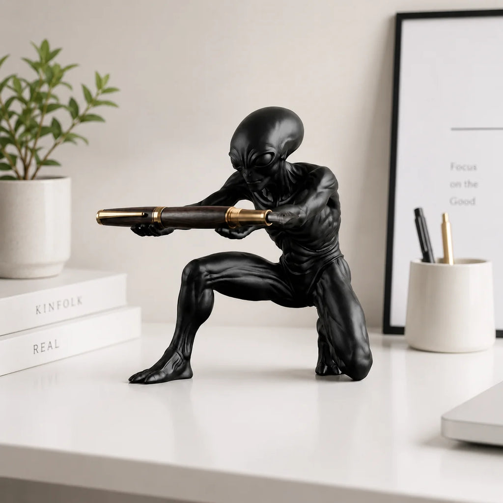 Clevertrail Extra-terrestrial Pen Holder